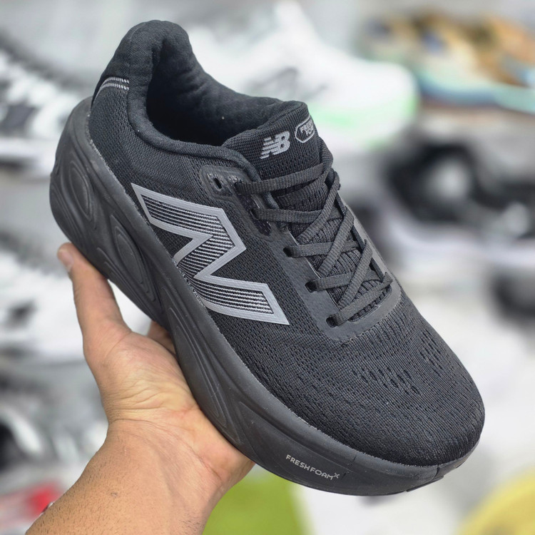 کتونی ویتنامی رانینگ و پیاده روی نیوبالانس فرش فوم newbalance fresh foam / کیفیت مستر کوالیتی A / سایز ۴۰ الی ۴۵