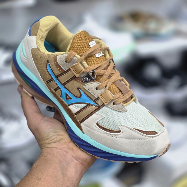 کتونی رانینگ و پیاده روی میزانو ویو رایدر Mizuno wave rider