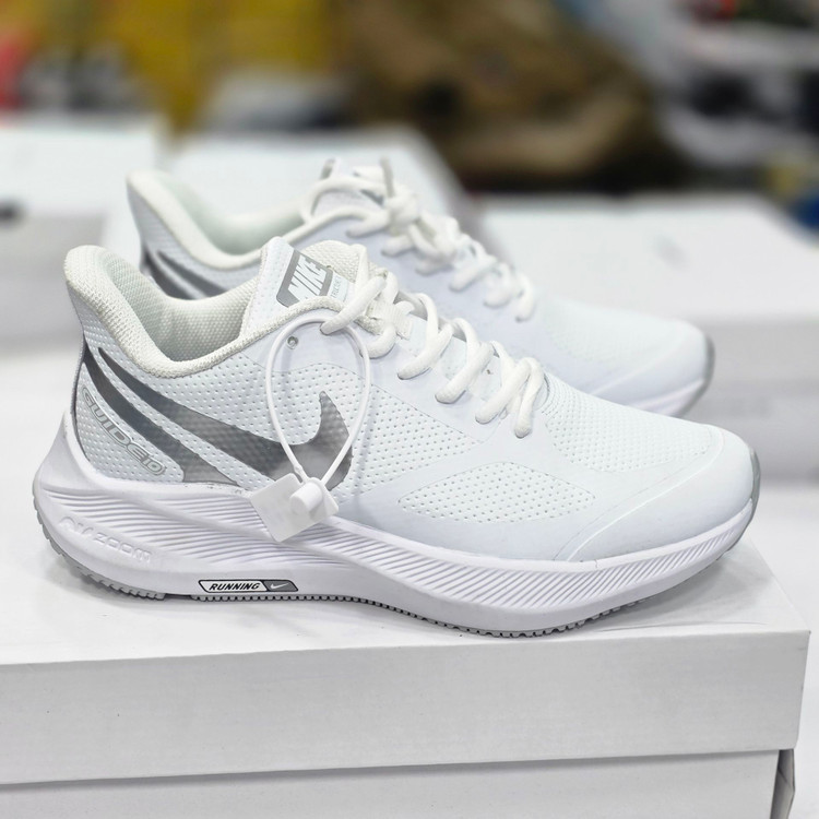 کتونی مردانه رانینگ گاید ۱۰ چرم ضد آب guide 10 / تولید ویتنام / وارداتی / سایز ۴۰ تا ۴۵ / nike guide 10