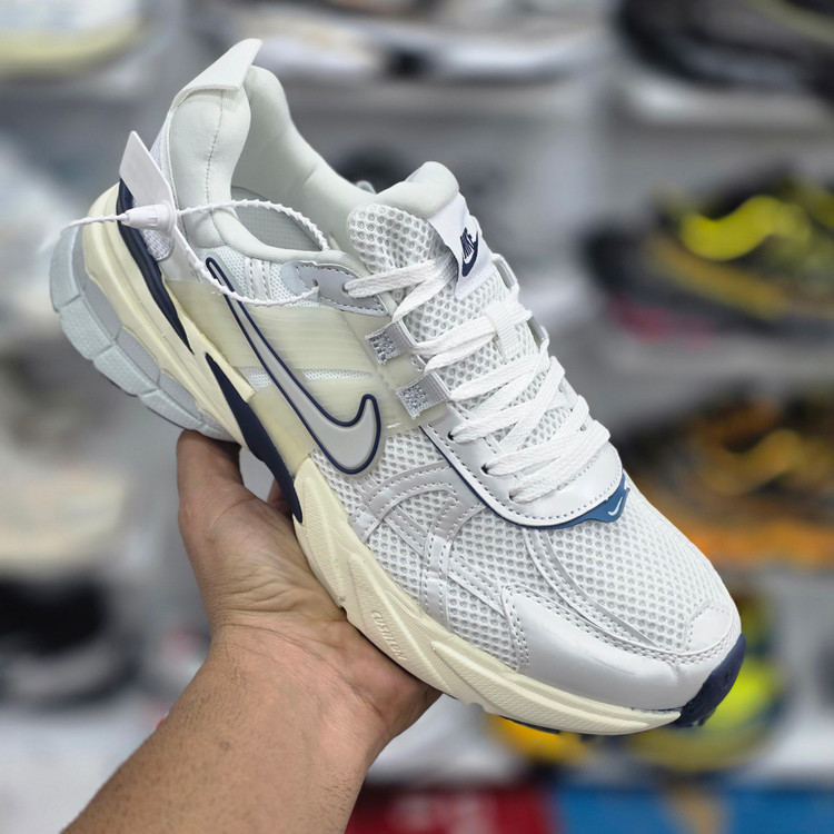 کتونی ویتنامی نایک کشلون وی تو کی | وارداتی ویتنام | باجعبه Nike V2k Run سایز بندی کامل 40 تا 45