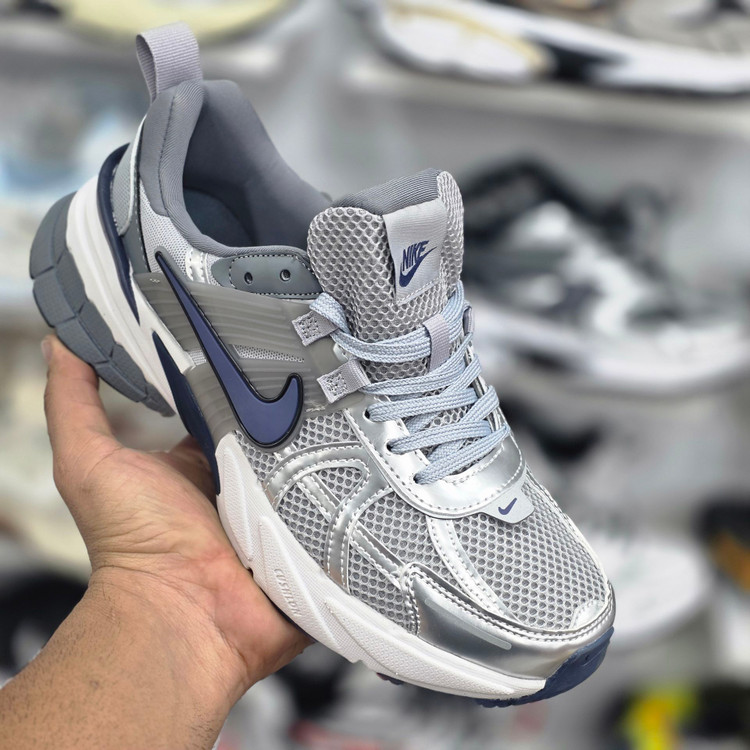 کتونی ویتنامی نایک کشلون وی تو کی | وارداتی ویتنام | باجعبه Nike V2k Run سایز بندی کامل 40 تا 45