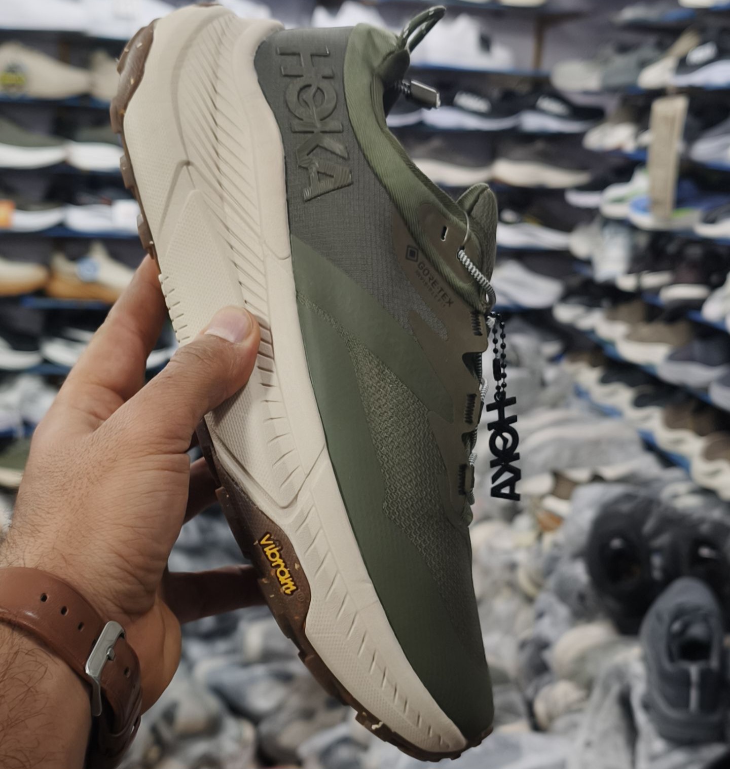 کتونی ویتنامی هوکا ترنسپورت مدل HOKA Transport goretex vibram