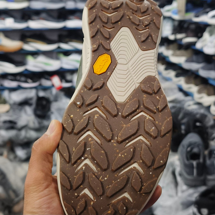 کتونی ویتنامی هوکا ترنسپورت مدل HOKA Transport goretex vibram