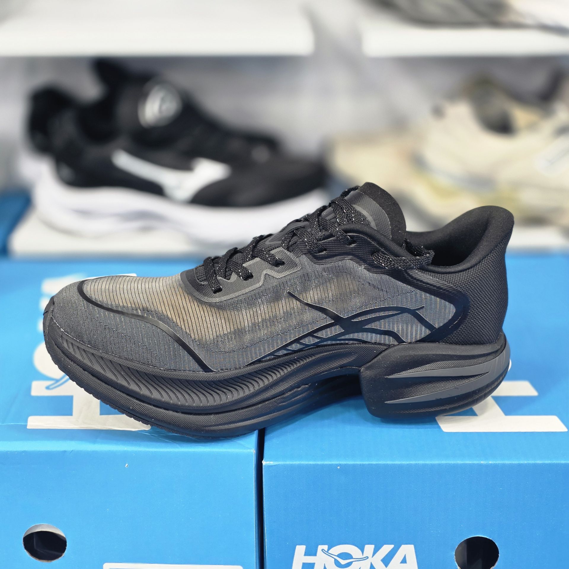 کتونی رانینگ ویتنامی هوکا سیلو ایکس وان HOKA Cielo X1 / ضمانت وارداتی ویتنام و کیفیت بالا / سایز ۴۰ الی ۴۵