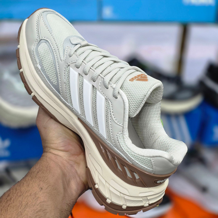 کتونی ویتنامی آدیداس مدل Adidas Response CL / ضمانت ویتنامی و کیفیت / فروش عمده و تک / سایز ۴۰ الی ۴۵