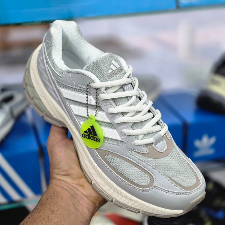 کتونی ویتنامی آدیداس مدل Adidas Response CL / ضمانت ویتنامی و کیفیت / فروش عمده و تک / سایز ۴۰ الی ۴۵