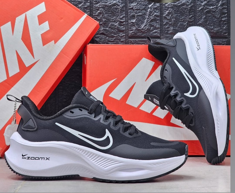 نایک زنانه زوم ایکس / اصل ویتنام / راحت و با دوام بالا / nike zoom x / سایز 37 38 39 40