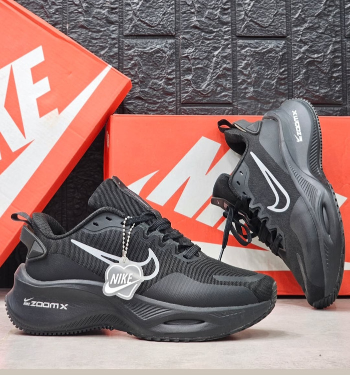 نایک زنانه زوم ایکس / اصل ویتنام / راحت و با دوام بالا / nike zoom x / سایز 37 38 39 40