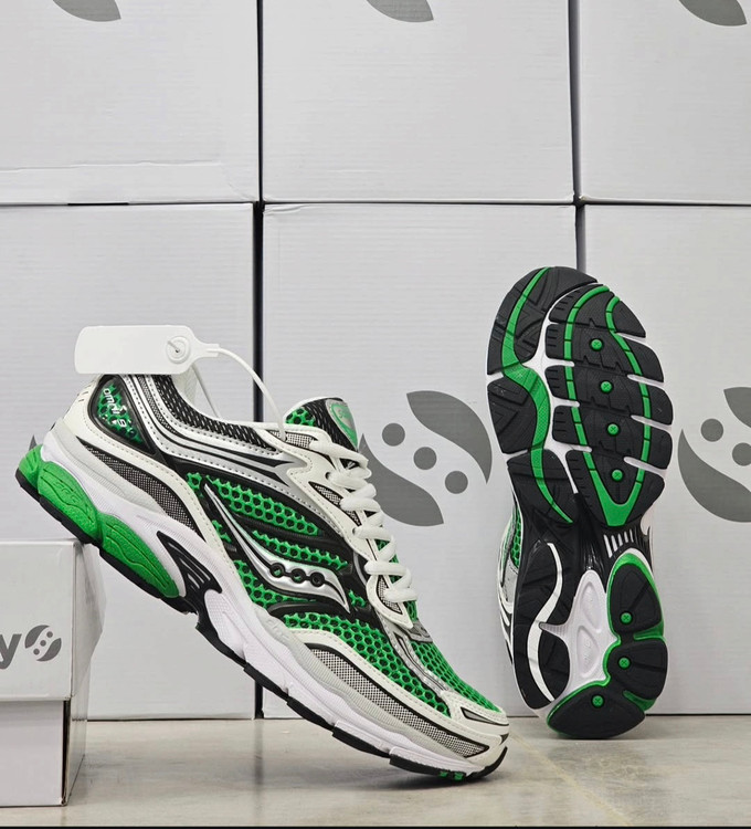 کتونی ساکونی 9 saucony omni / سایز ۴۰ تا ۴۵ / فروش بصورت تک و عمده / Saucony ProGrid Omni 9