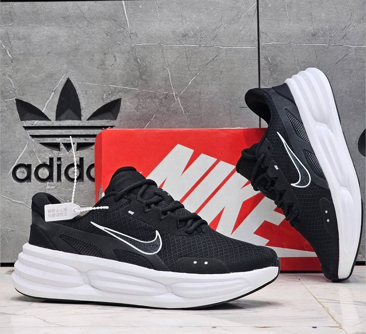 کتونی رانینگ وپیاده روی نایک کامفورت nike comfort / ضمانت ویتنامی و کیفیت / سایز ۴۰ لی ۴۵ / فروش بصورت عمده و تک