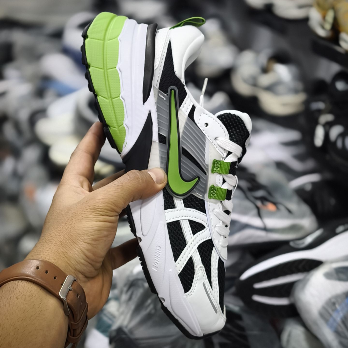 کتونی ویتنامی نایک کشلون وی تو کی | وارداتی ویتنام | باجعبه Nike V2k Run سایز بندی کامل 40 تا 45