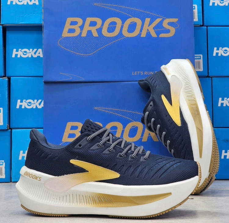 کتونی پیاده روی و رانینگ بروکس گلیسیرین مکس ۲ Brooks Glyceri max 2 / ضمانت کیفیت / جعبه و بارکد دار / سایز ۴۰ ۴۱ ۴۲ ۴۳ ۴۴ ۴۵