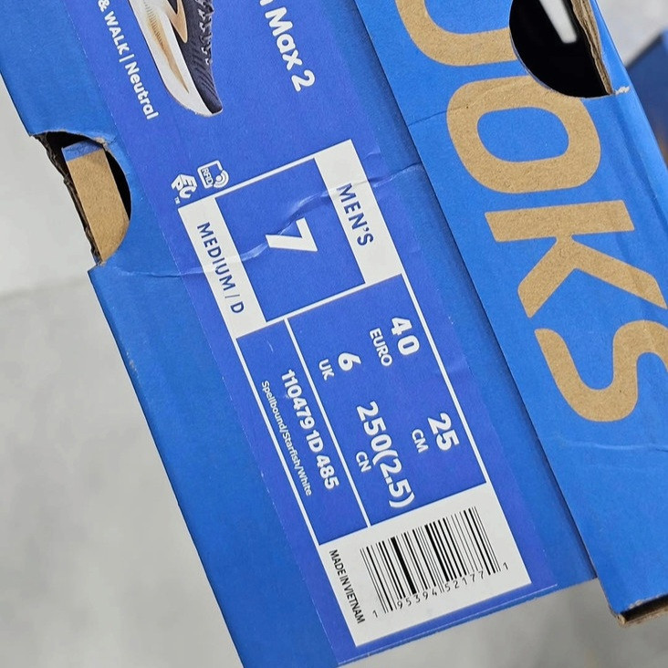 کتونی پیاده روی و رانینگ بروکس گلیسیرین مکس ۲ Brooks Glyceri max 2 / ضمانت کیفیت / جعبه و بارکد دار / سایز ۴۰ ۴۱ ۴۲ ۴۳ ۴۴ ۴۵