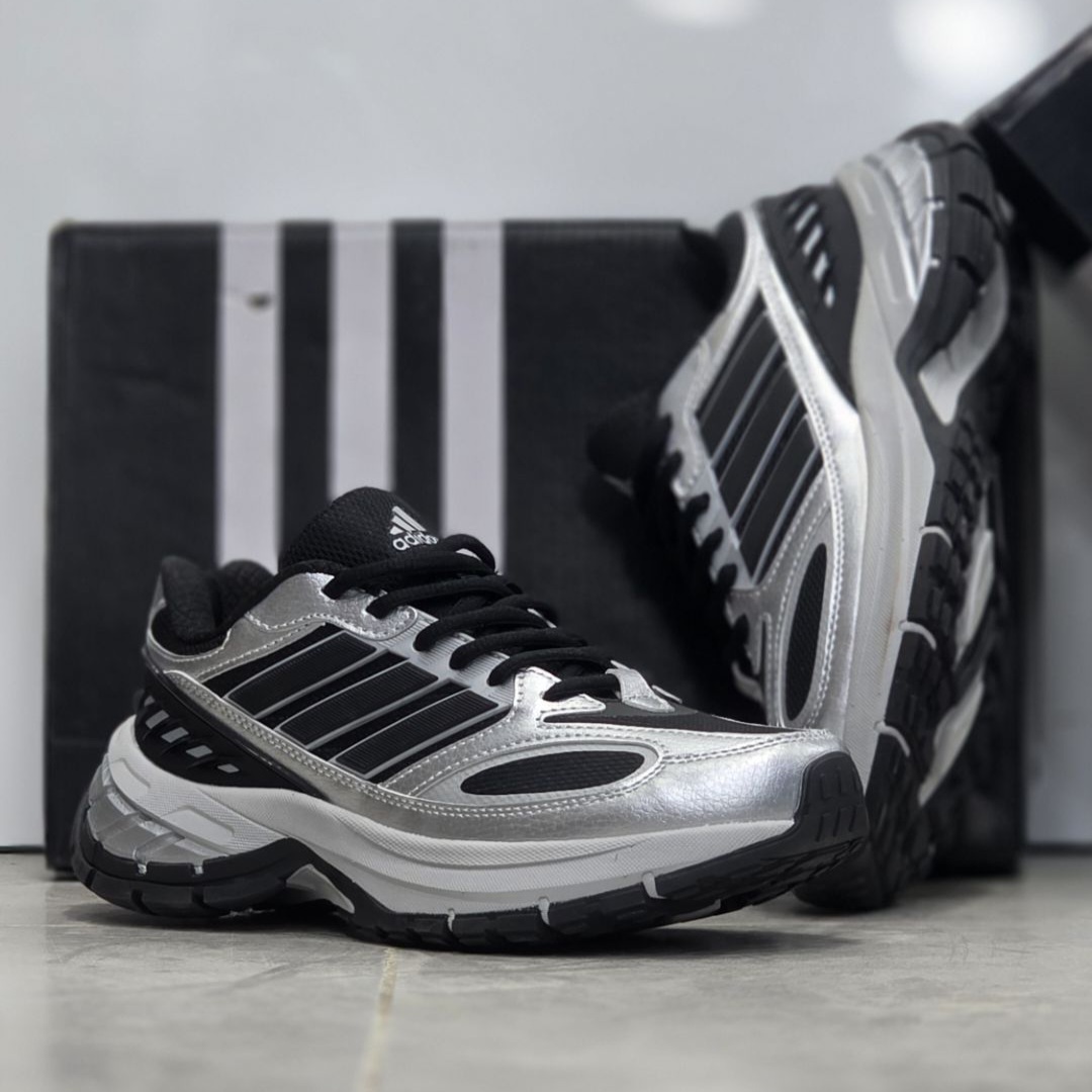 کتونی ویتنامی زنانه آدیداس مدل Adidas Response CL / ضمانت ویتنامی و کیفیت / فروش عمده و تک / سایز ۳۷ الی ۴۰