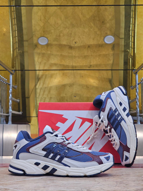 کتونی ادیداس ریسپانس CL/سایز 40 الی 45/Adidas Response CL/ساخت ویتنام /فروش تک و عمده/ضمانت کالا