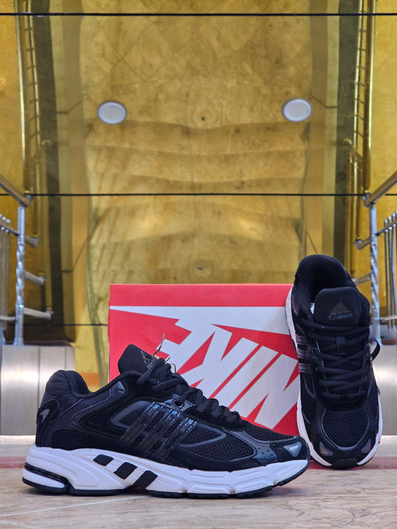 کتونی ادیداس ریسپانس CL/سایز 40 الی 45/Adidas Response CL/ساخت ویتنام /فروش تک و عمده/ضمانت کالا