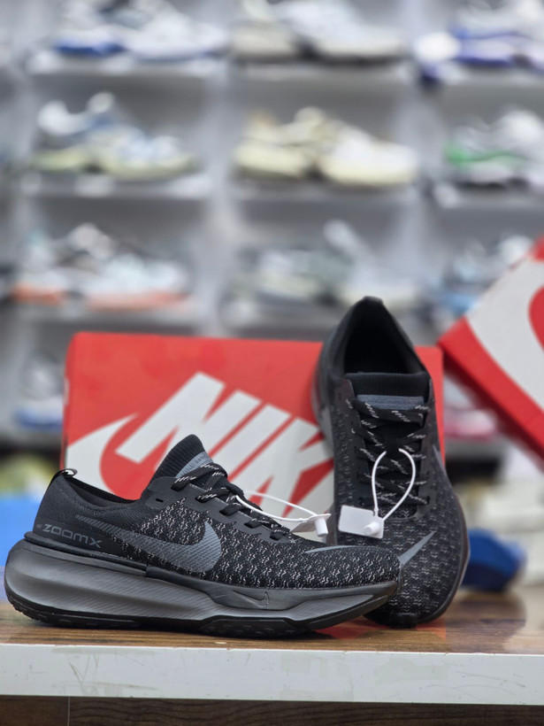 کتونی ویتنامی نایک اینوینسیبل ۳ / سایز ۴۰ الی ۴۵ / Nike Invincible 3 / ساخت ویتنام / فروش تکی و عمده