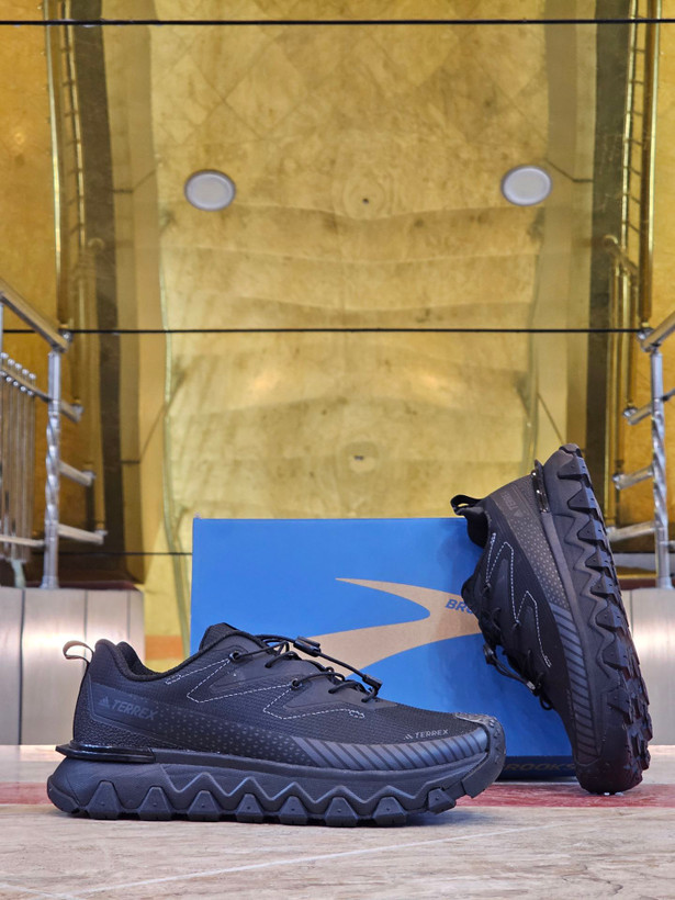 کتونی مسترکوالیتی آدیداس ترکس/ Adidas Terrex / سایز ۴۰الی ۴۵ /ساخت ویتنام/ فروش به صورت تک و عمده/ ضمانت کالا