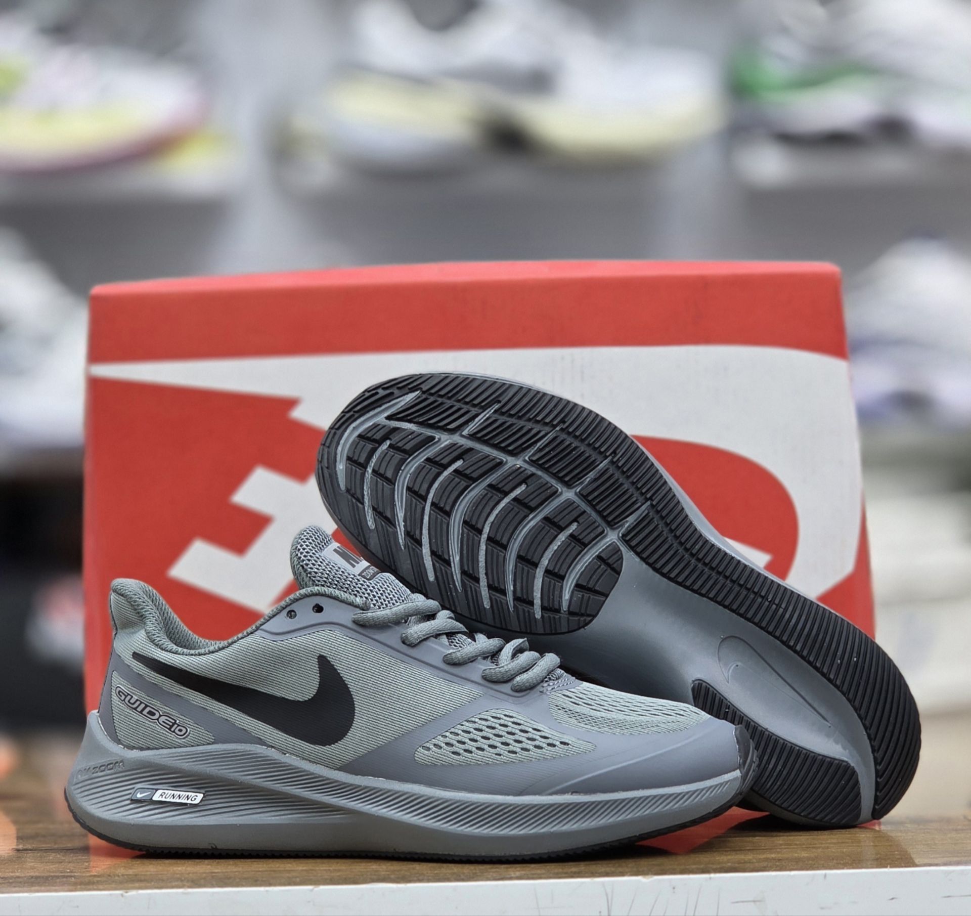 کتونی نایک رانینگ گاید ۱۰ / سایز 37 تا 40 / ساخت ویتنام/ Nike guide 10