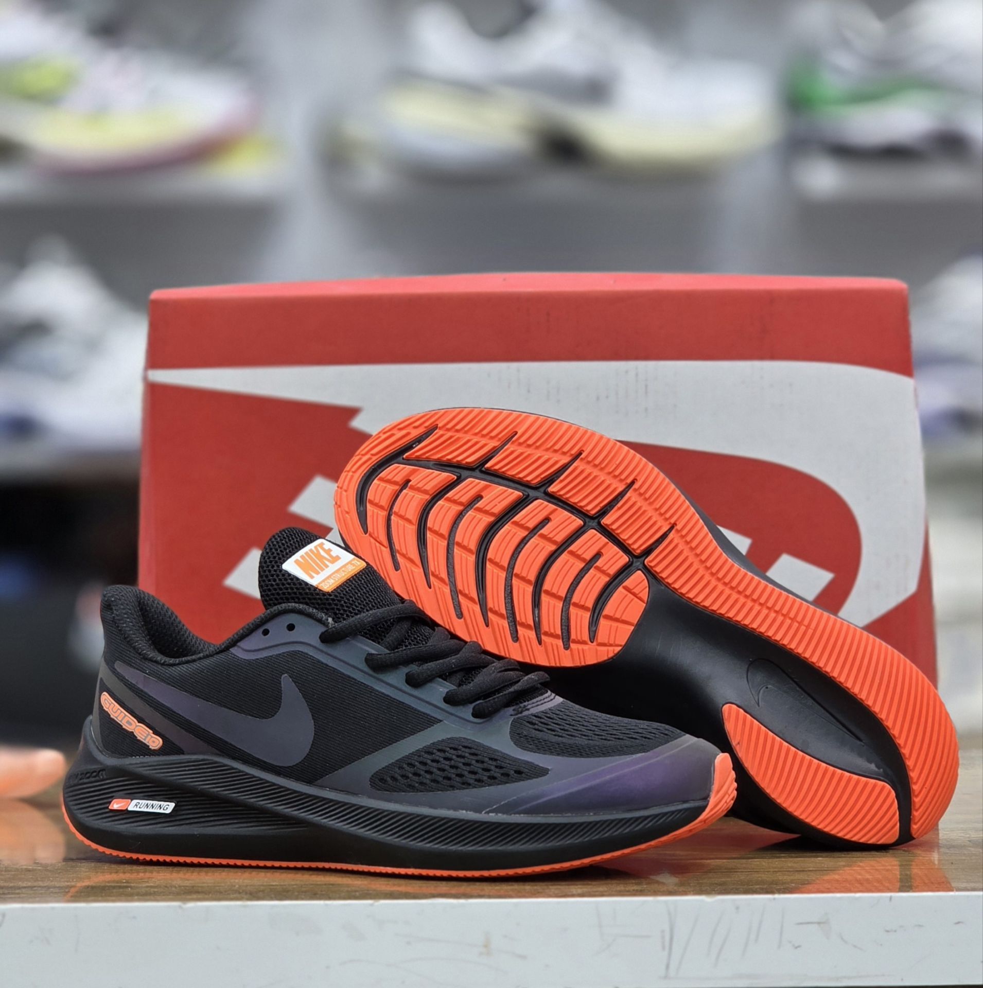 کتونی نایک رانینگ گاید ۱۰ / سایز 37 تا 40 / ساخت ویتنام/ Nike guide 10