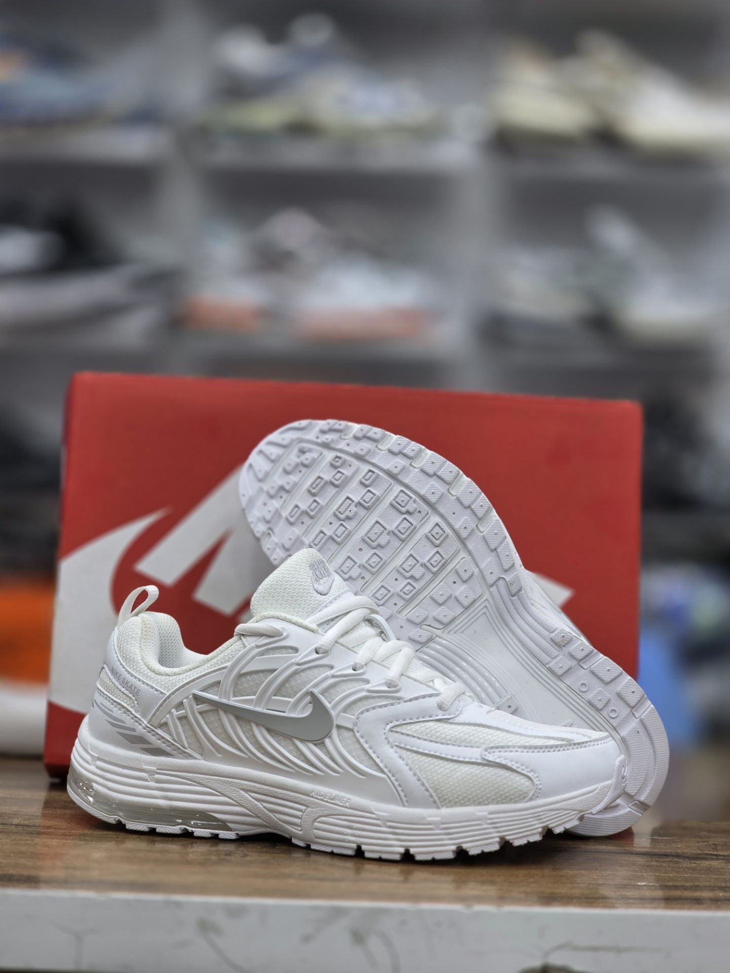کتونی مسترکوالیتی نایک اسکات /سایز۴۰الی ۴۵/ساخت ویتنام/ Nike skate/فروش به صورت تک و عمده/ ضمانت کالا