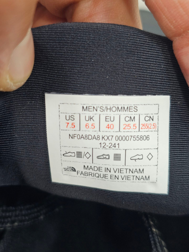 کتونی نورث فیس آلتامسا ۵۰۰ / سایز ۴۰ الی ۴۵ / ساخت ویتنام/North Face Altamesa 500 / ضمانت کالا