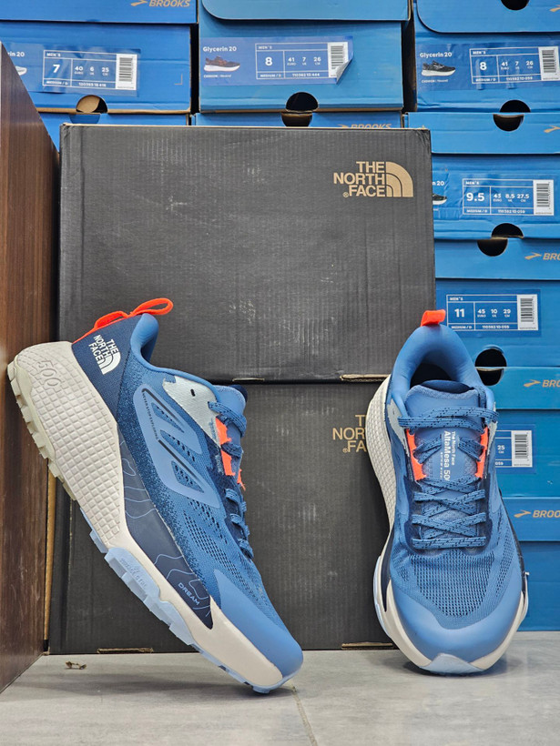 کتونی نورث فیس آلتامسا ۵۰۰ / سایز ۴۰ الی ۴۵ / ساخت ویتنام/North Face Altamesa 500 / ضمانت کالا