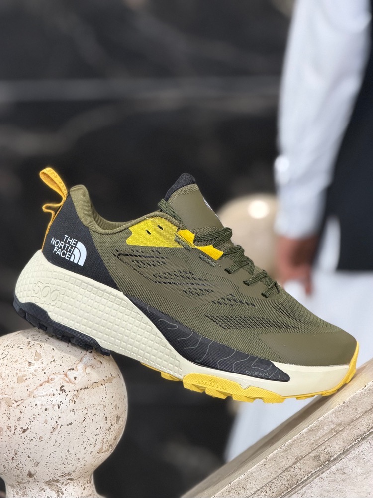 کتونی نورث فیس آلتامسا ۵۰۰ / سایز ۴۰ الی ۴۵ / ساخت ویتنام/North Face Altamesa 500 / ضمانت کالا