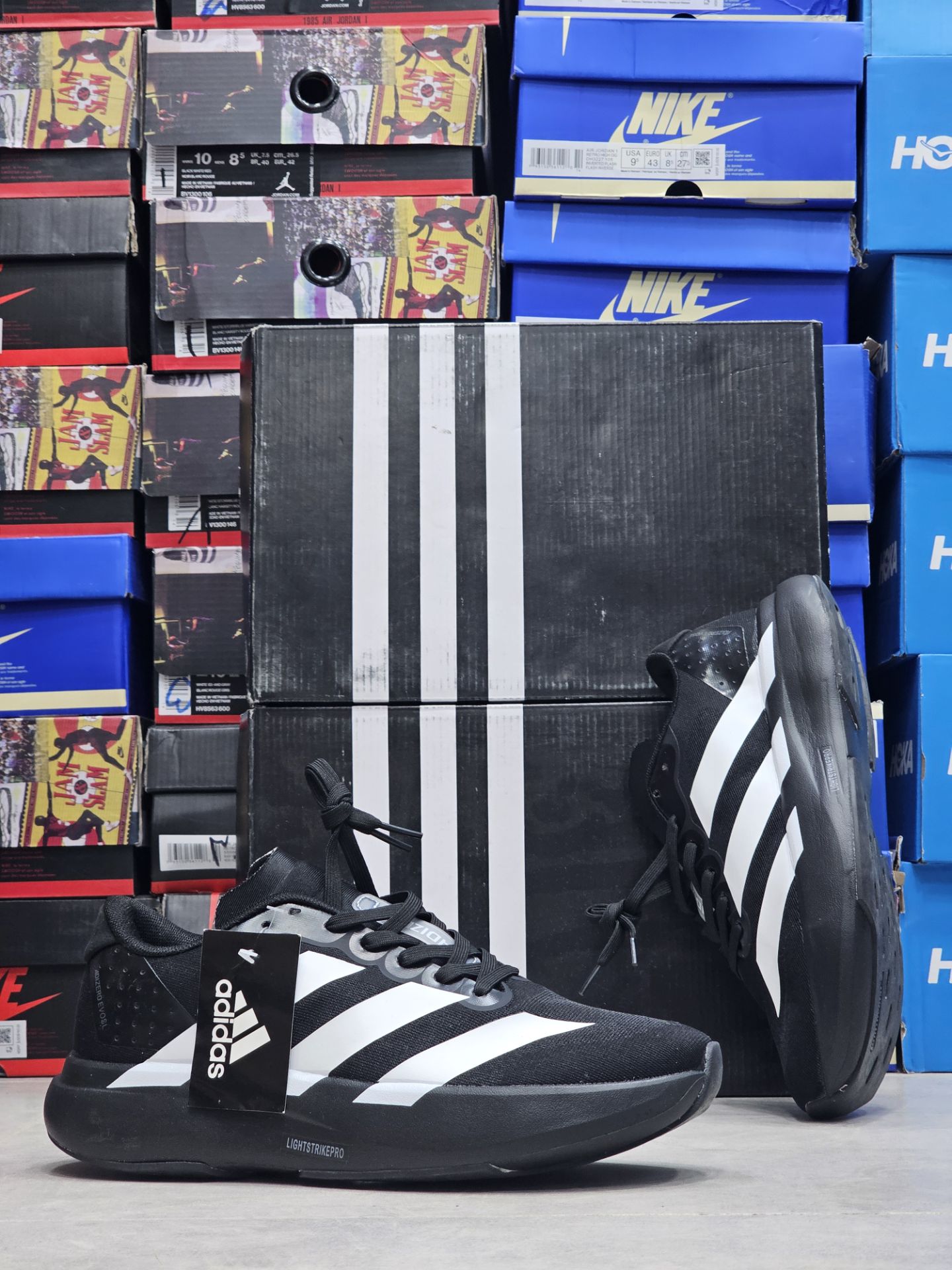 کتونی رانینگ و پیاده روی آدیداس آدی زیرو/سایز 40الی 45/ساخت ویتنام/Adidas adizero /ضمانت اصالت کالا