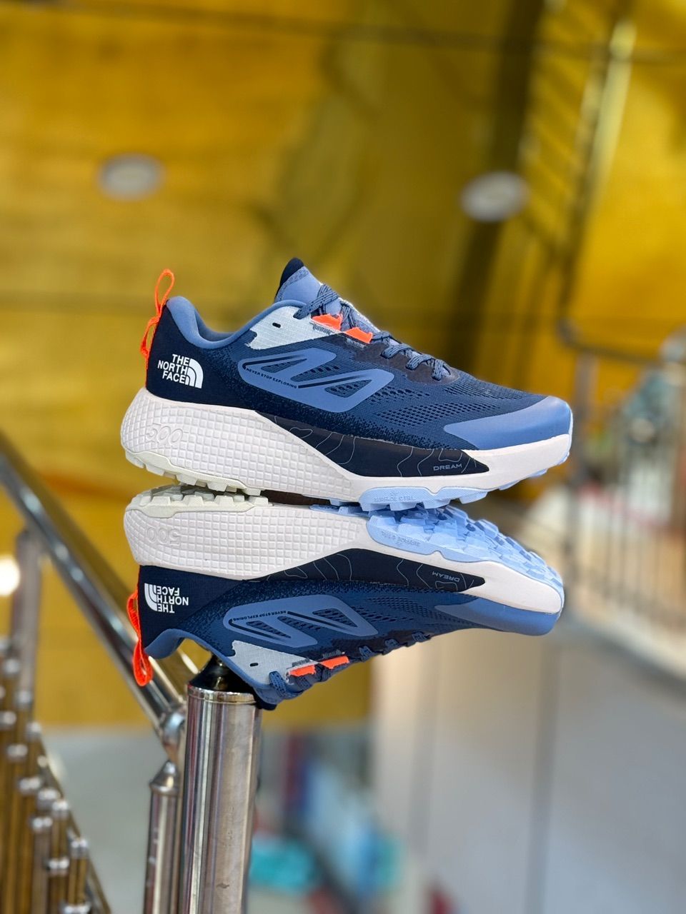 کتونی نورث فیس آلتامسا ۵۰۰ / سایز ۴۰ الی ۴۵ / ساخت ویتنام/North Face Altamesa 500 / ضمانت کالا