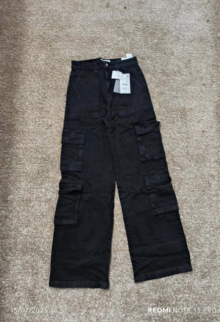 شلوار جین کارگو هشت جیب زنانه Zara اصل، Zara Cargo Jeans 8 Pockets، چهار رنگ آبی آسمانی آبی روشن آبی متوسط ذغالی مشکی، / سایز 36 تا 44 ایرانی/ و قد 108 تا 110