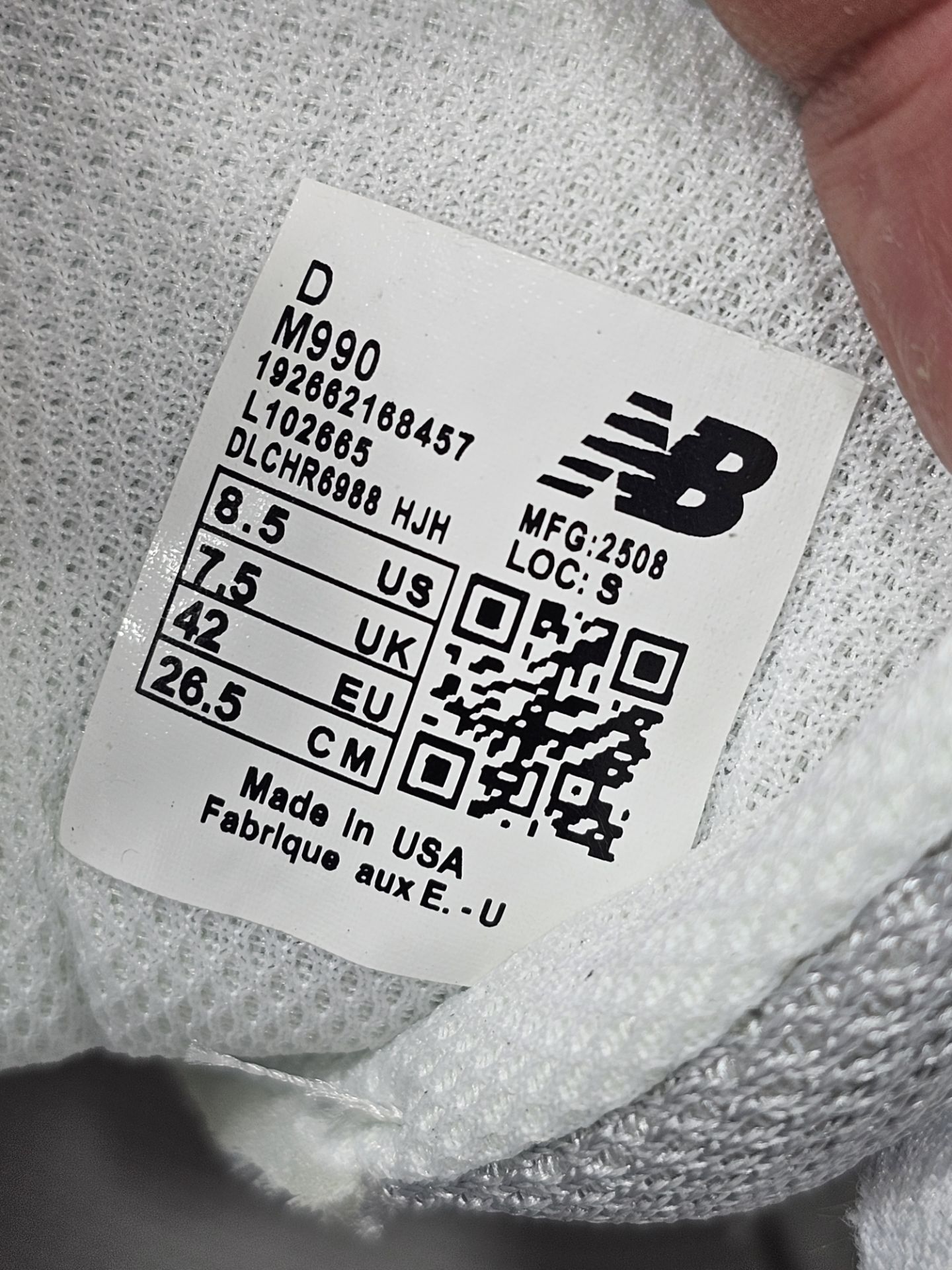 کتونی مسترکوالیتی نیوبالانس 990/سایز 40 الی 45/ساخت ویتنام/New Balance 990/ضمانت اصالت کالا