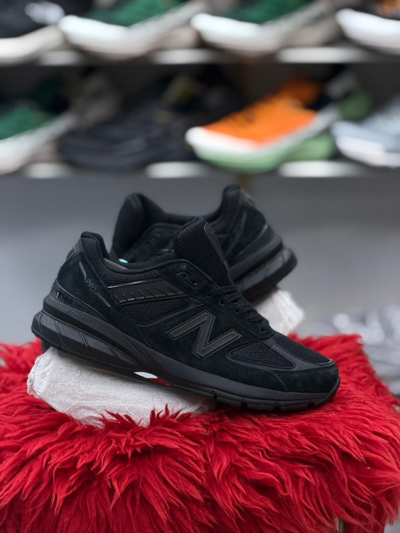کتونی مسترکوالیتی نیوبالانس 990/سایز 40 الی 45/ساخت ویتنام/New Balance 990/ضمانت اصالت کالا