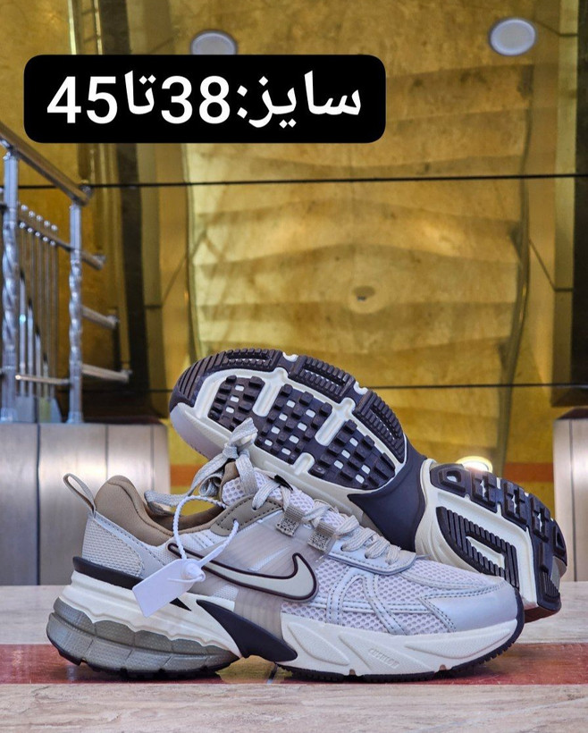 کتونی نایک وی تو کی/Nike V2k Run/ساخت ویتنام/سایز ۳۸ تا ۴۵