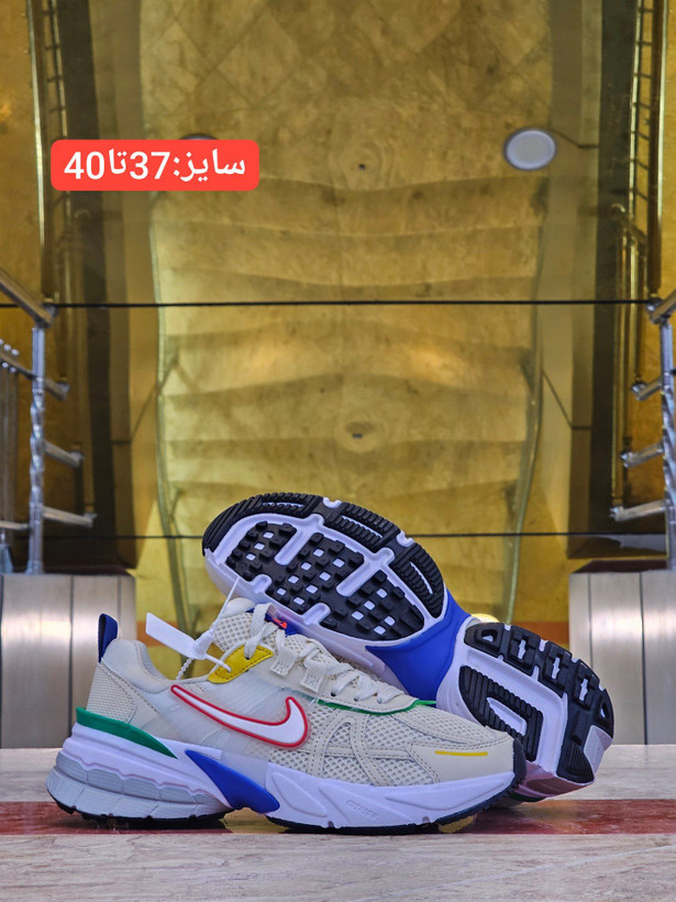 کتونی نایک وی تو کی/Nike V2k Run/ساخت ویتنام/سایز ۳۷تا ۴۰
