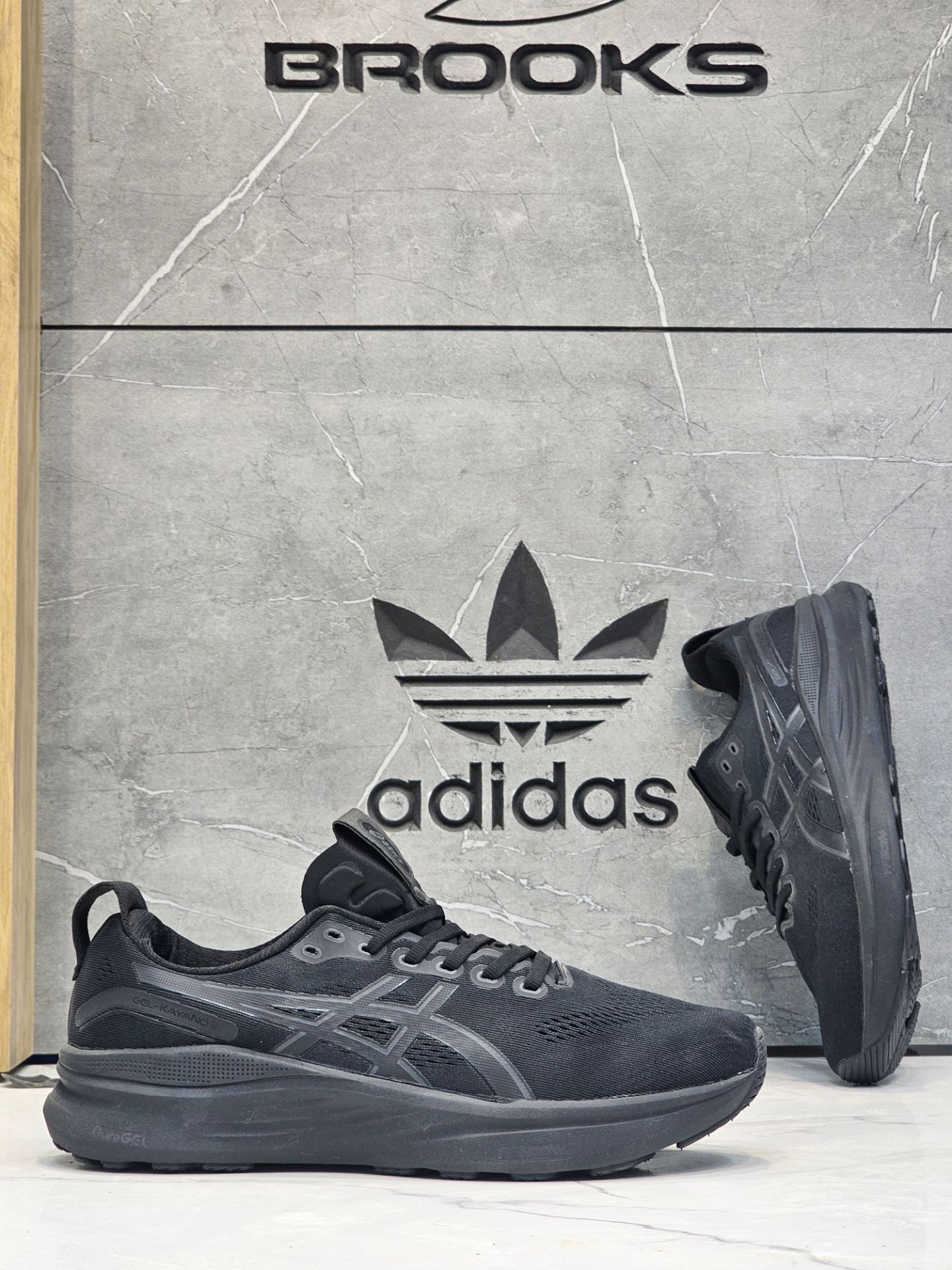 کتونی اسیکس ژل کایانو 32/ASICS Gel-Kayano32/ ساخت ویتنام/ سایز ۴۰ تا ۴۵