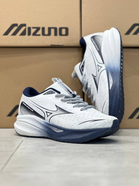 کتونی مسترکوالیتی میزانو آسترو پلاس/ساخت ویتنام/Mizuno Astro Plus/سایز ۴۰ الی ۴۵/فروش عمده و تک