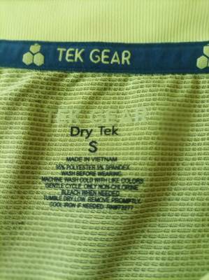 تیشرت ورزشی ویتنام اورجینال سفارش اروپا استوک برند « TEK GEAR» مدل «…یقه گرد » سایز «طول 68» و عرض« 47» کد 1 | جنس پلی استرنرم درجهیک