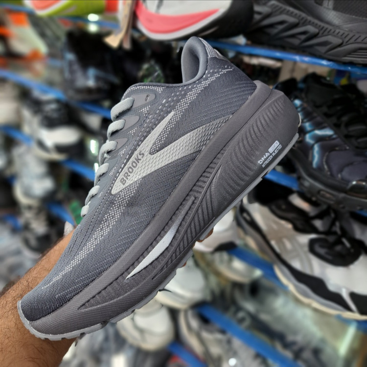 کتونی بروکس گاست ۱۷ / Brooks Ghost 1۷ / سایزبندی 40 تا 45/ساخت ویتنام/ فروش تک و عمده/ ضمانت کالا