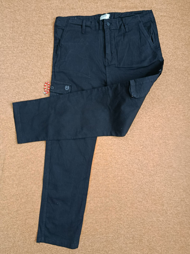 شلوار کتان مردانه اورجینال PULL&BEAR مدل راسته آزاد | راحت، شیک و مناسب استایل روزمره | سایز 42 تا 52 و قد 110