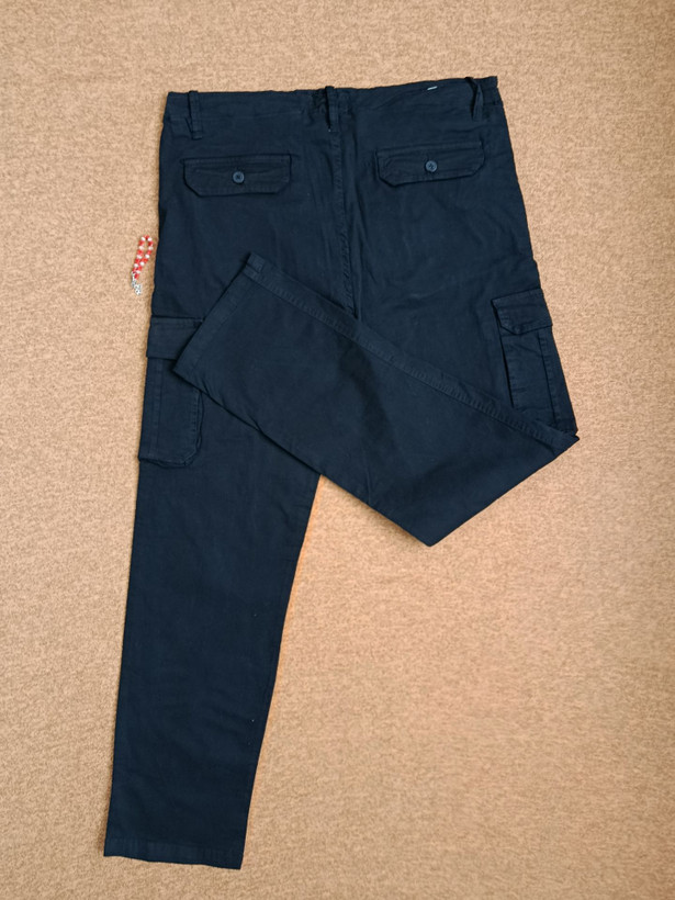 شلوار کتان مردانه اورجینال PULL&BEAR مدل راسته آزاد | راحت، شیک و مناسب استایل روزمره | سایز 42 تا 52 و قد 110