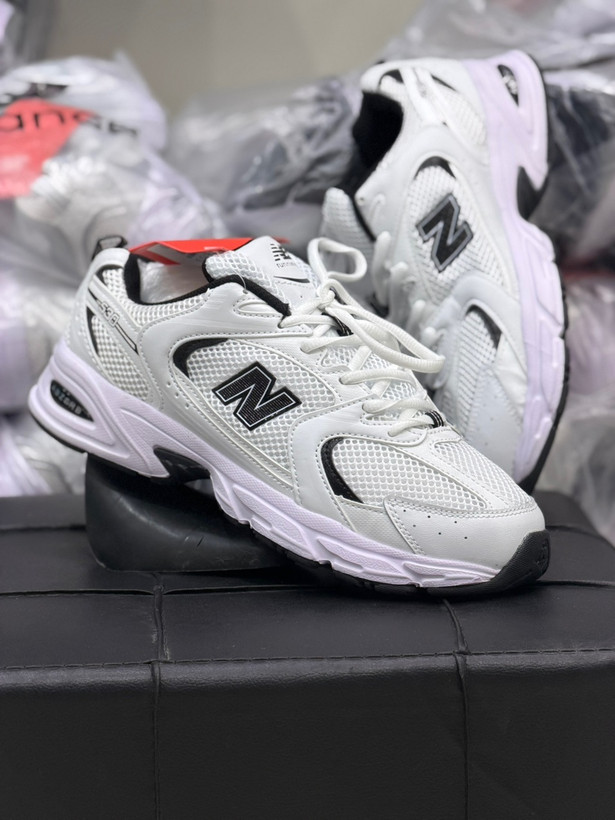 کتونی مسترکوالیتی نیوبالانس ۵۳۰/سایز ۴۰ الی ۴۵/New Balance 530/ساخت ویتنام/فروش عمده و تک