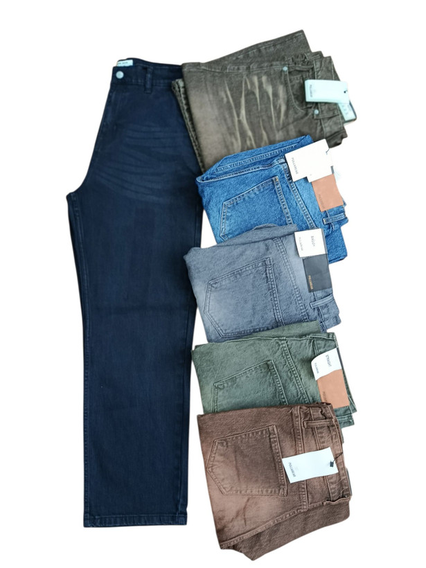 شلوار جین مام بگ پول اند بیر Pull&Bear | فیت آزاد، قد 110، استایل ترندی و راحت