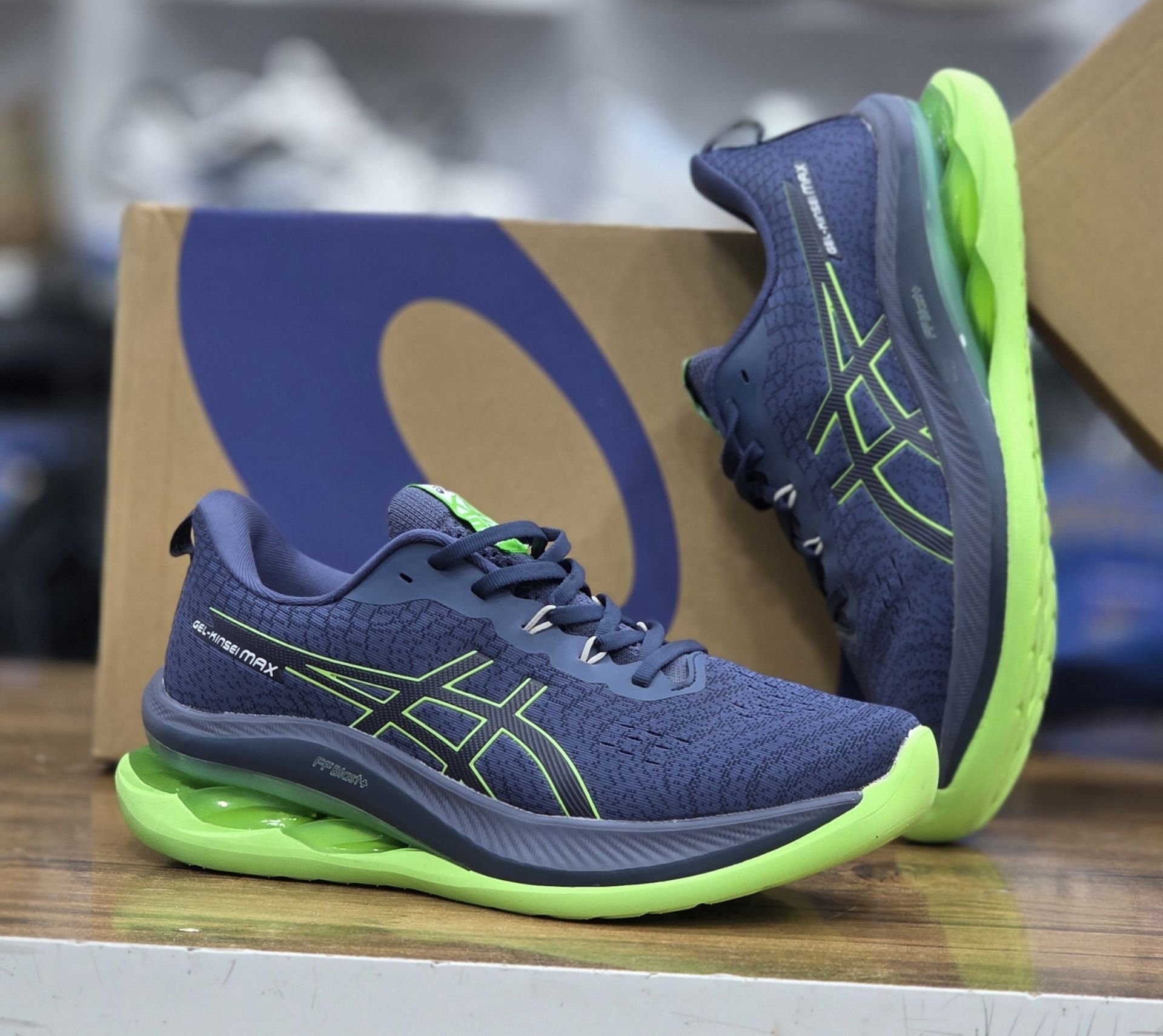 کتونی مسترکوالیتی اسیکس ژل کینسی بلاست/سایز ۴۰ الی ۴۵/ساخت ویتنام/ Asics Gel kinsei Blast/ضمانت کیفیت کالا