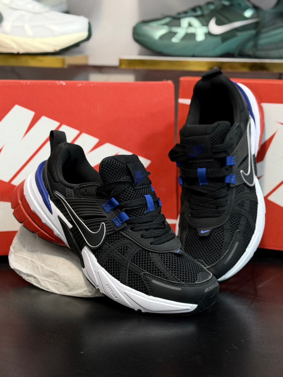 کتونی نایک وی تو کی/Nike V2k Run/ساخت ویتنام/سایز ۴۰تا ۴۵