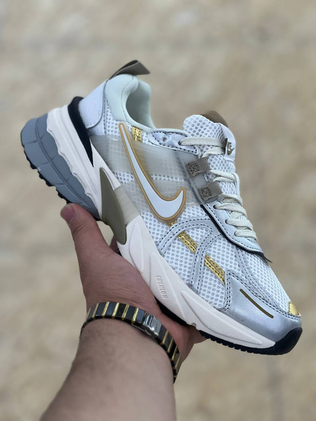 کتونی نایک وی تو کی/Nike V2k Run/ساخت ویتنام/سایز ۳۷ الی ۴۰
