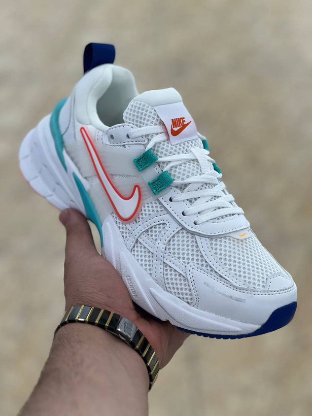 کتونی نایک وی تو کی/Nike V2k Run/ساخت ویتنام/سایز ۳۷ الی ۴۰