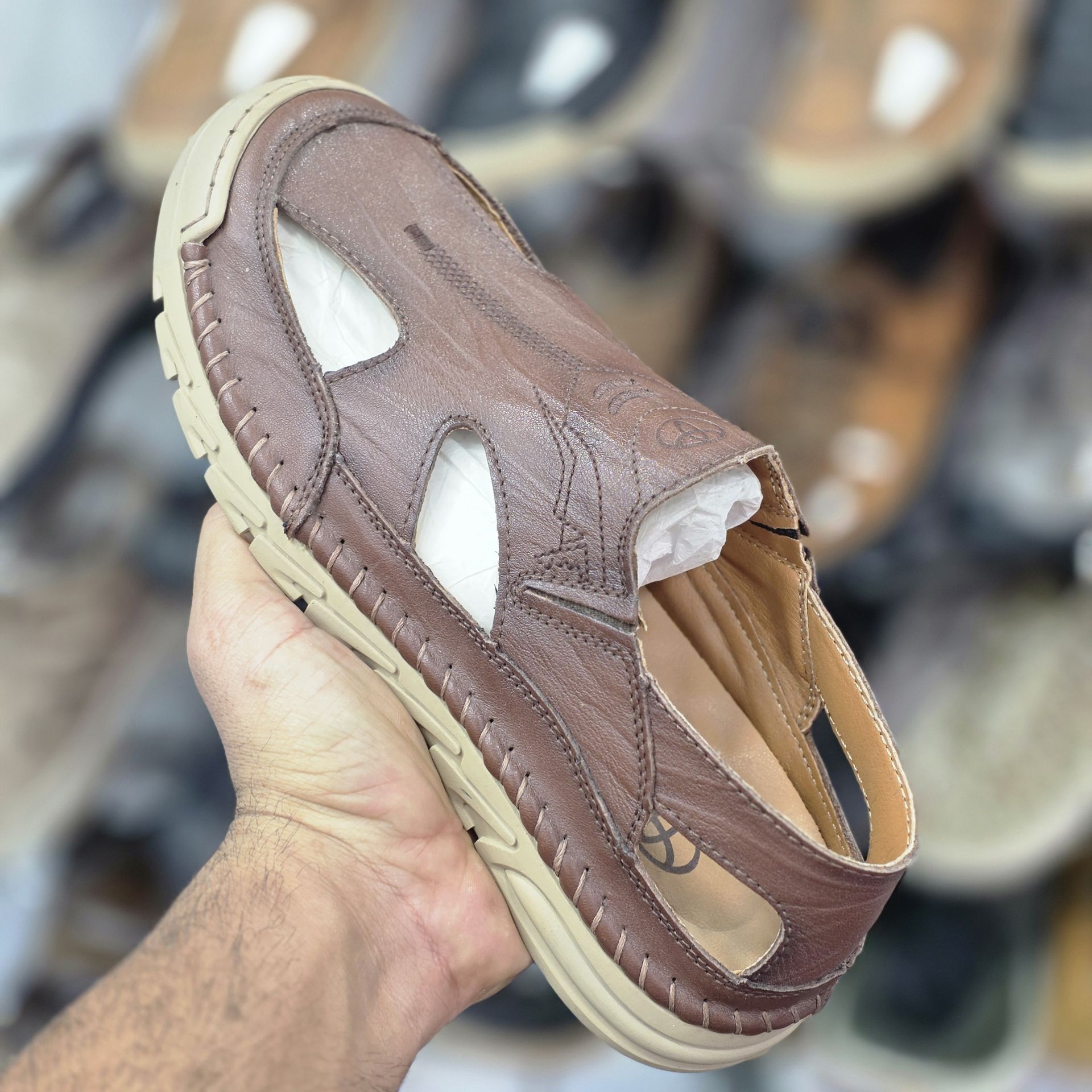 صندل تویوتا ویتنامی/Toyota Sandals/سایز 40 الی 45/ساخت ویتنام/ فروش عمده و تک