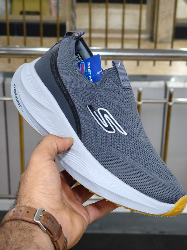 کتونی مسترکوالیتی اسکیچرز اسلیپ اینس/Skechers Slip Ins/سایزبندی 40 الی 45/ ساخت ویتنام/ فروش تک و عمده/ضمانت کالا