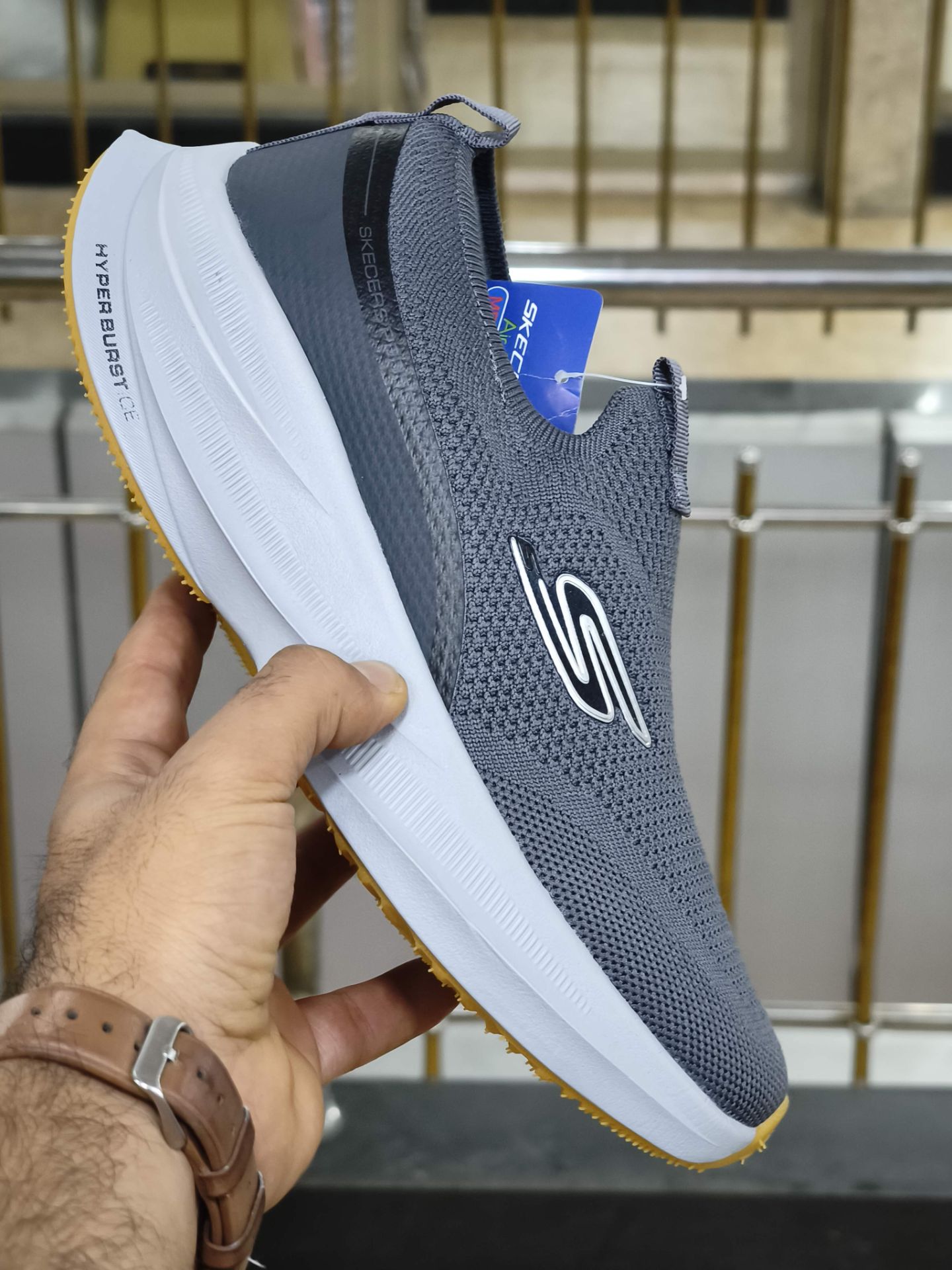 کتونی مسترکوالیتی اسکیچرز اسلیپ اینس/Skechers Slip Ins/سایزبندی 40 الی 45/ ساخت ویتنام/ فروش تک و عمده/ضمانت کالا